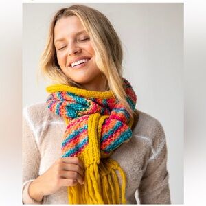 NWT Natural Life Woven Scarf